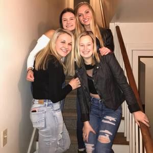 Meet your Posher, Hannah